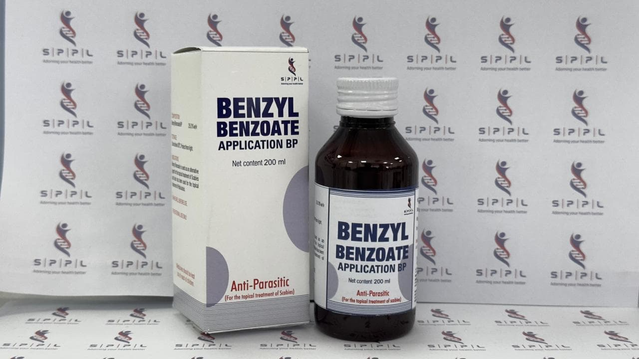 BENZYL BENZOATE 